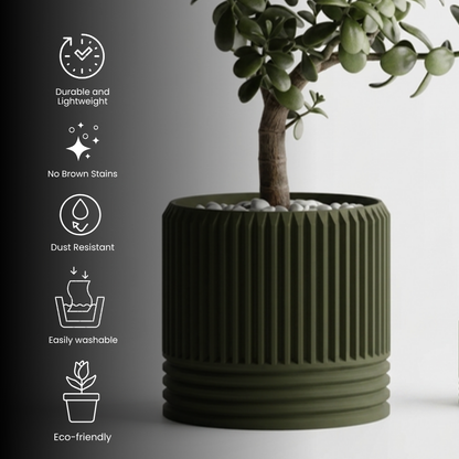 Modern Ribbed Delta Pot
