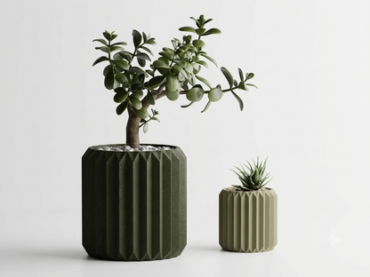 Triangle Ribbed Plant Pot