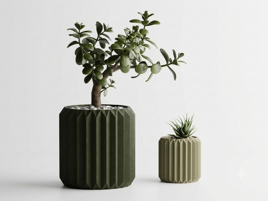 Triangle Ribbed Plant Pot