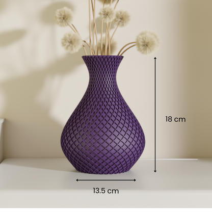 Jalakriti — minimalist decorative vase India | Styra