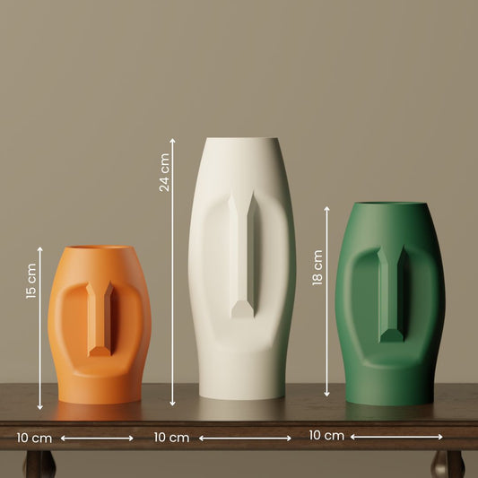 Modern Face Vase, size reference — modern decorative vase India | Styra